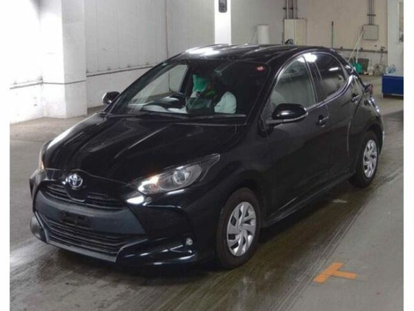 Toyota Yaris Hatchback, Petrol, 2020, Black