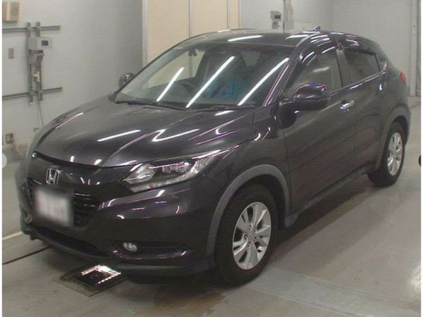 Honda Vezel Hatchback, Petrol, 2017, Black