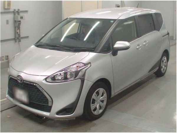 Toyota Sienta MPV, Petrol, 2019, Silver