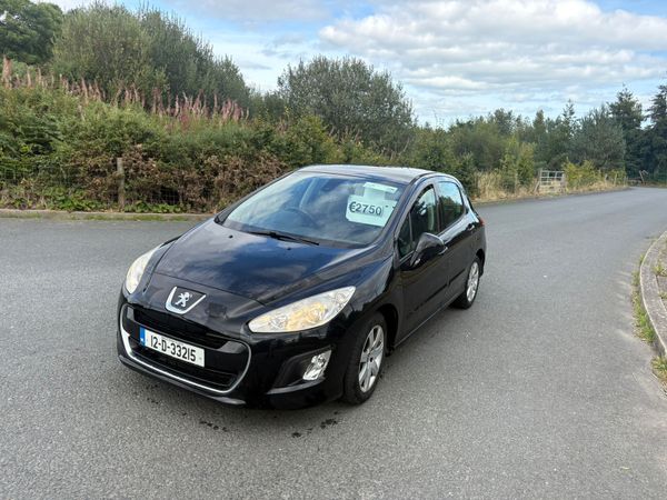 Peugeot 308 MPV, Diesel, 2012, Black