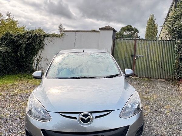 Mazda Demio Hatchback, Petrol, 2014, Grey