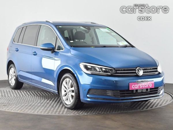 Volkswagen Touran MPV, Petrol, 2017, Blue