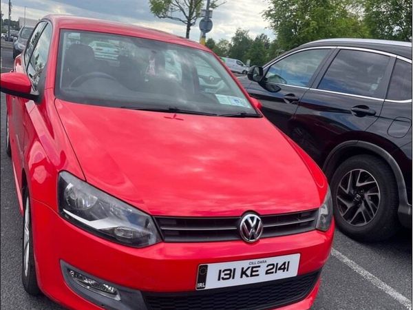 Volkswagen Polo Hatchback, Petrol, 2013, Red