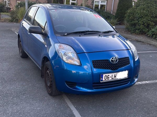 Toyota Yaris Hatchback, Petrol, 2006, Blue