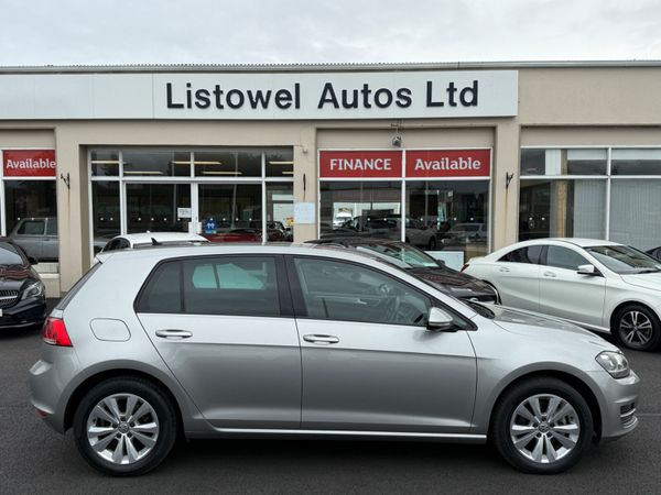 Volkswagen Golf Hatchback, Petrol, 2017, Grey