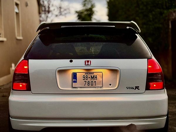 Honda Civic Hatchback, Petrol, 1998, White