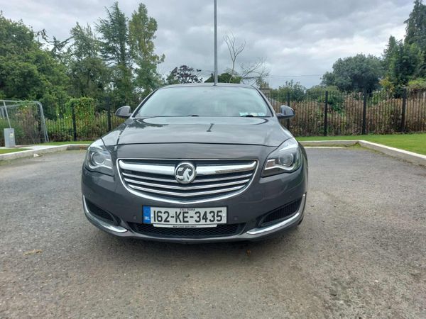 Vauxhall Insignia Hatchback, Diesel, 2016, Grey