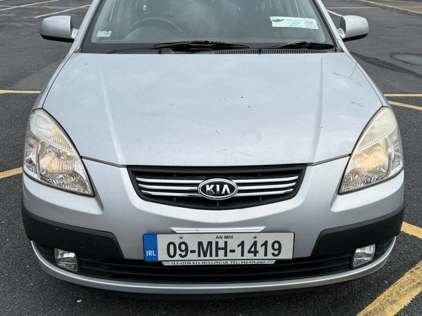 Kia Rio Saloon, Diesel, 2009, Silver