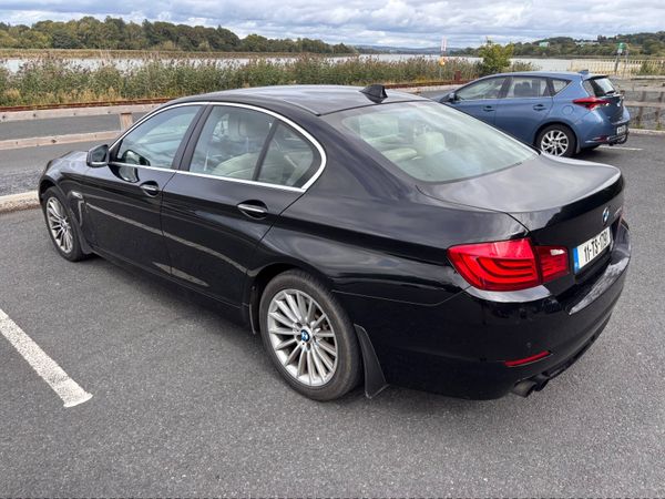 BMW 5-Series Saloon, Diesel, 2011, Black