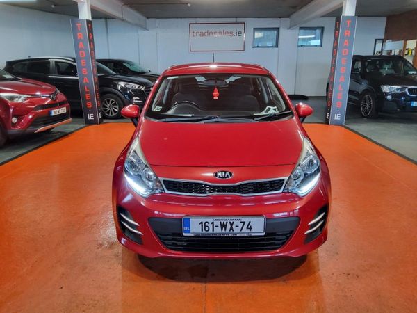 Kia Rio Hatchback, Diesel, 2016, Red