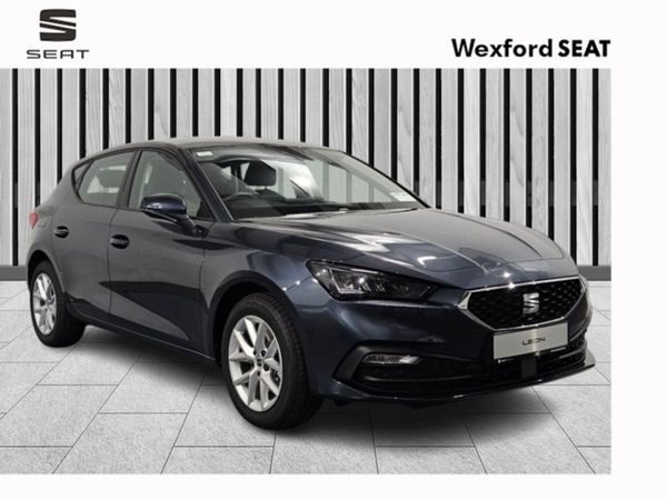 SEAT Leon Hatchback, Diesel, 2025, Grey