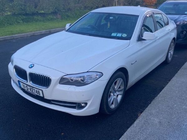 BMW 5-Series Saloon, Diesel, 2011, White
