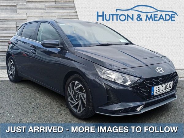 Hyundai i20 Hatchback, Petrol, 2025, Grey