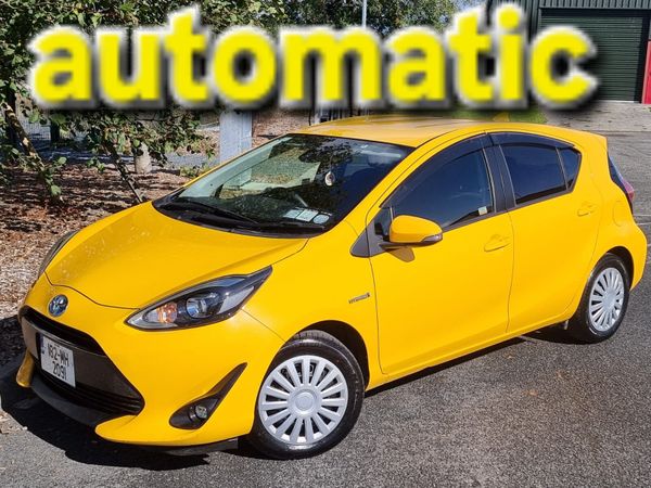 Toyota Aqua Hatchback, Petrol Hybrid, 2018, Yellow