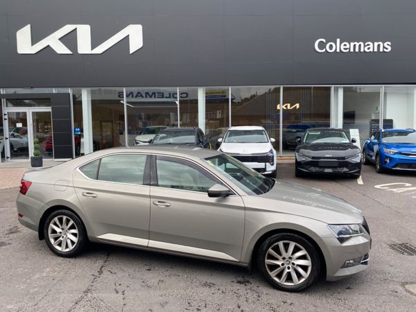 Skoda Superb Saloon, Diesel, 2017, Beige