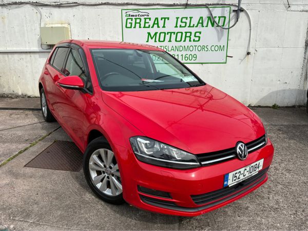 Volkswagen Golf Hatchback, Petrol, 2015, Red