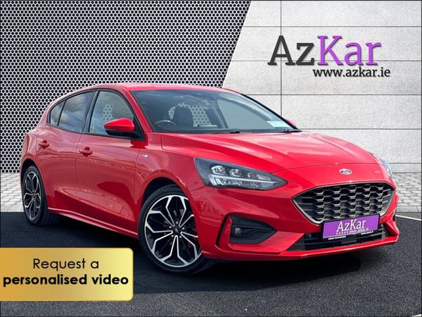 Ford Focus Hatchback, Diesel, 2021, Red
