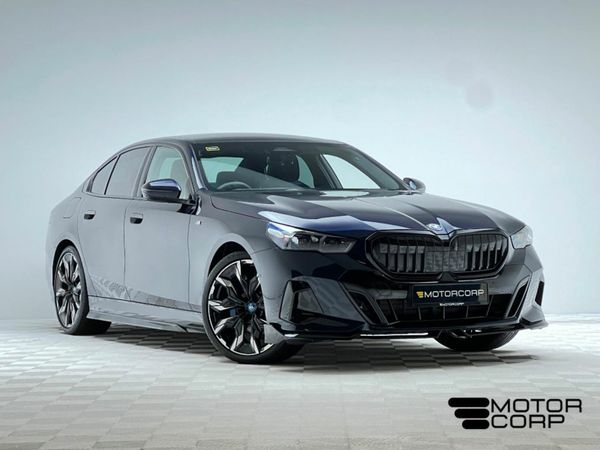 BMW 5-Series Saloon, Petrol Plug-in Hybrid, 2024, Black