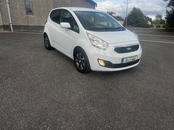 Kia Venga MPV, Diesel, 2014, White