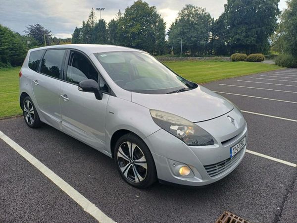 Renault Grand Scenic MPV, Diesel, 2012, Silver