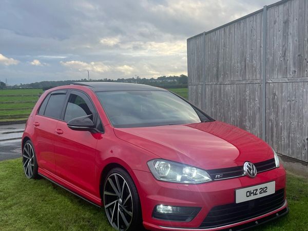 Volkswagen Golf Hatchback, Diesel, 2016, Red