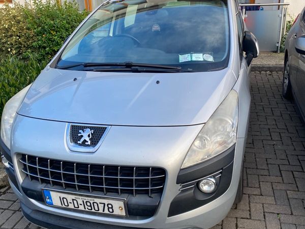Peugeot 3008 MPV, Diesel, 2010, Grey