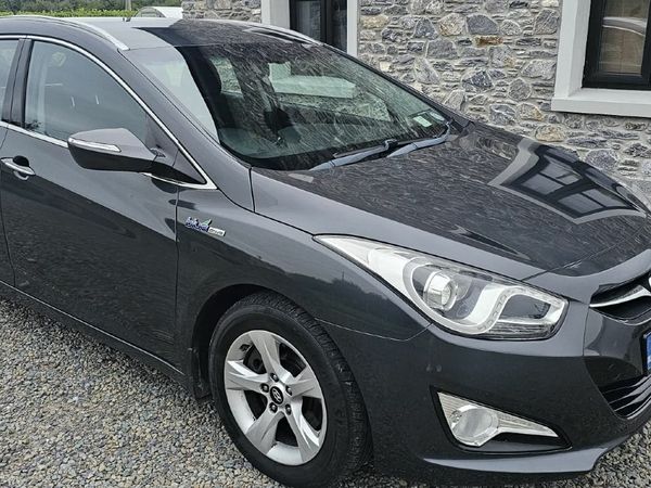 Hyundai i40 Estate/Jeep, Diesel, 2014, Grey