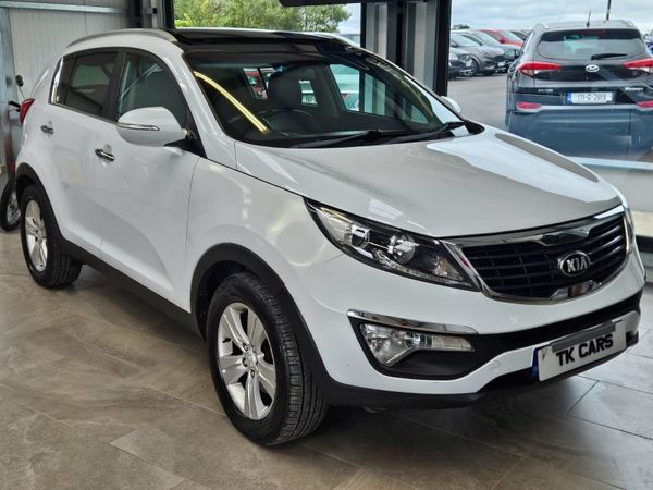 Kia Sportage SUV, Diesel, 2014, White