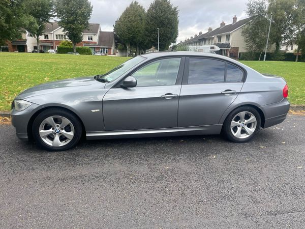 BMW 3-Series Saloon, Diesel, 2011, Grey