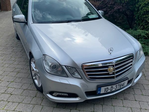 Mercedes-Benz E-Class Saloon, Diesel, 2010, Silver