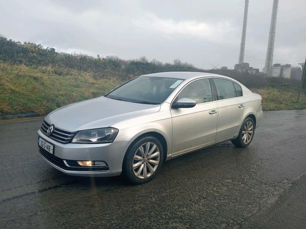 Volkswagen Passat Saloon, Diesel, 2013, Silver