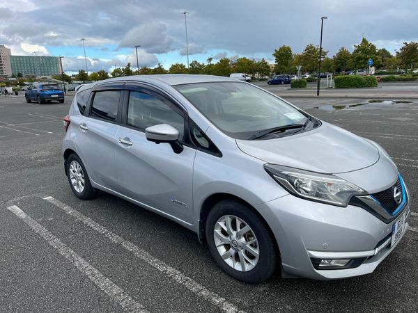 Nissan Note MPV, Petrol Hybrid, 2016, Silver