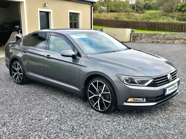 Volkswagen Passat Saloon, Diesel, 2017, Grey