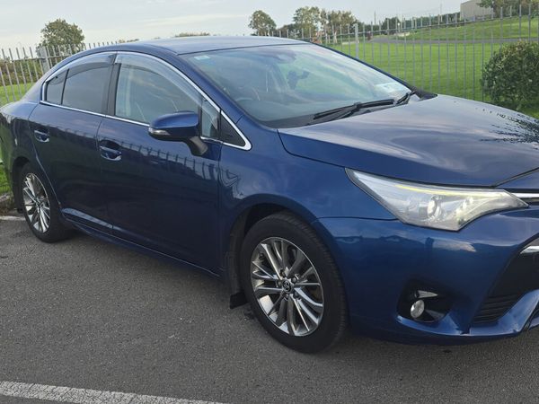 Toyota Avensis Saloon, Diesel, 2016, Blue