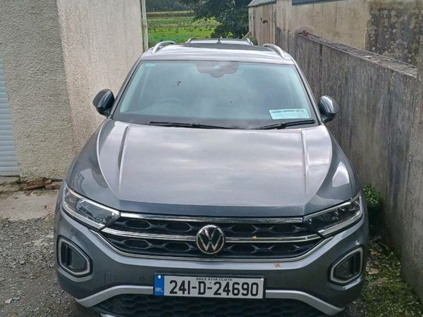 Volkswagen T-Roc SUV, Petrol, 2024, Grey