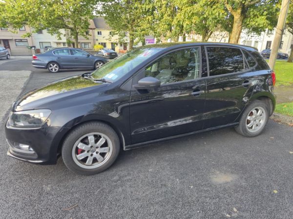 Volkswagen Polo Hatchback, Petrol, 2017, Black