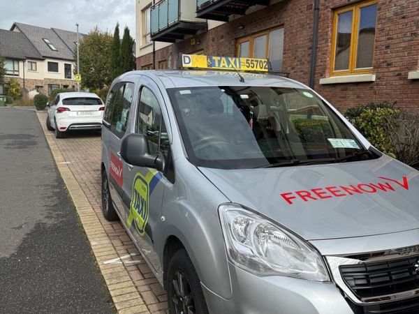 Peugeot Partner Tepee Other, Diesel, 2019, Silver