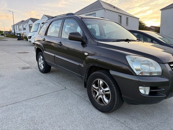 Kia Sportage SUV, Petrol, 2009, Brown