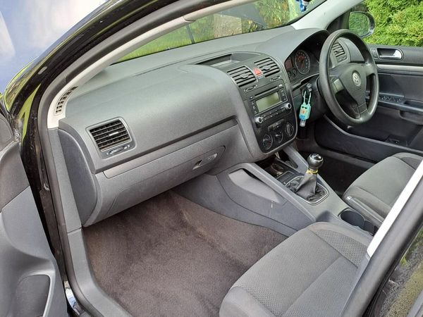 Volkswagen Golf Hatchback, Petrol, 2006, Black
