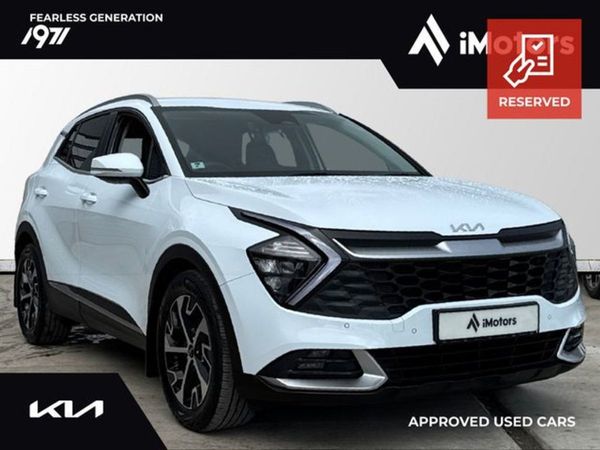 Kia Sportage MPV, Diesel, 2022, White