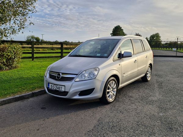 Opel Zafira MPV, Diesel, 2010, Silver