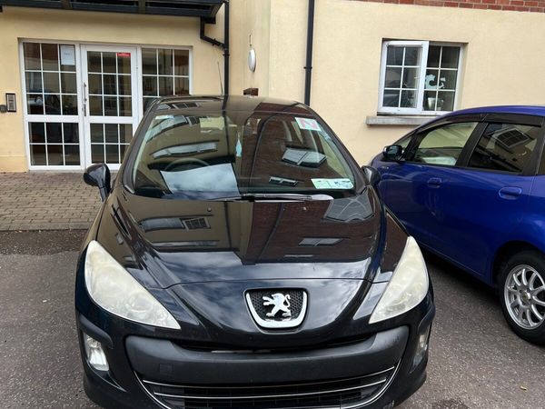 Peugeot 308 Hatchback, Diesel, 2010, Black