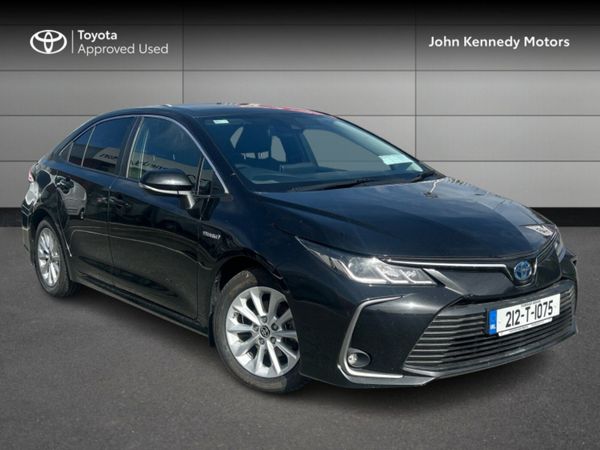 Toyota Corolla Saloon, Petrol Hybrid, 2021, Black
