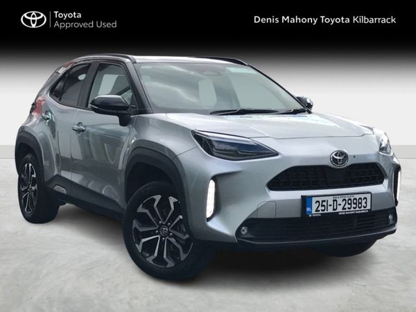 Toyota Yaris Cross Hatchback, Petrol Hybrid, 2025, Silver