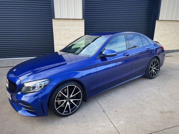 Mercedes-Benz 300 Saloon, Diesel, 2020, Blue