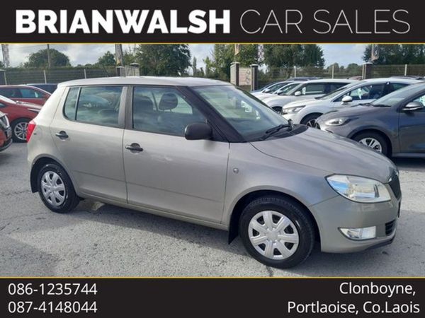 Skoda Fabia Hatchback, Petrol, 2012, Beige