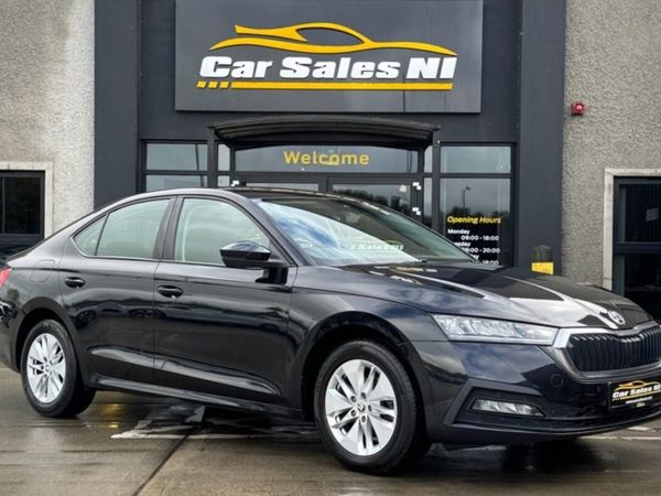 Skoda Octavia Hatchback, Diesel, 2022, Black