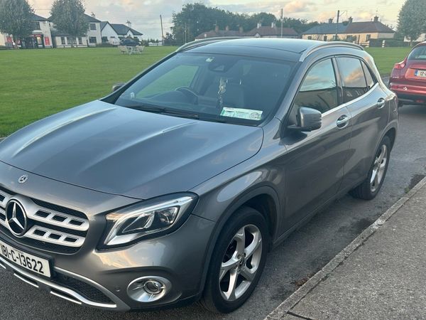 Mercedes-Benz GLA SUV, Diesel, 2018, Grey