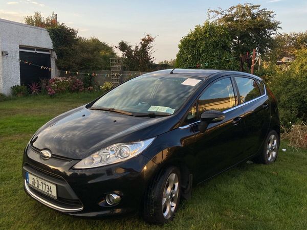 Ford Fiesta Hatchback, Petrol, 2010, Black