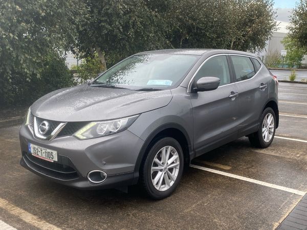 Nissan Qashqai Hatchback, Diesel, 2015, Grey